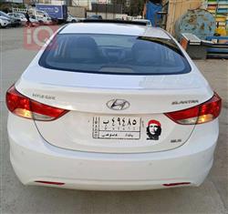 هیوندای ئەلەنترا